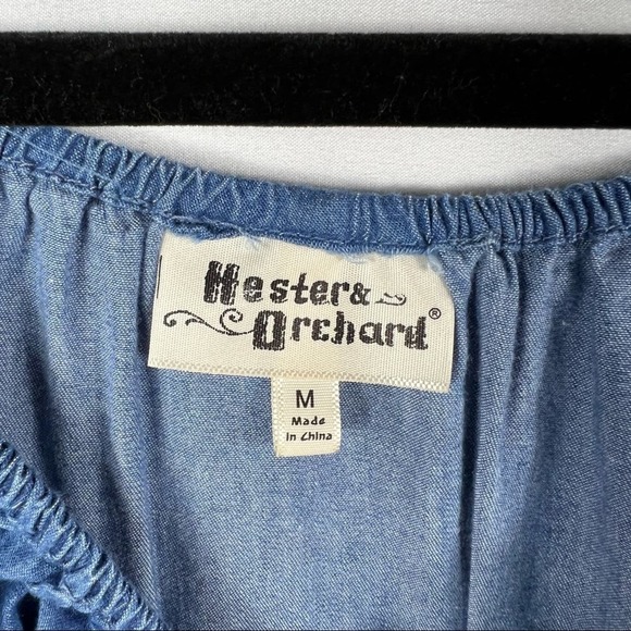 ANTHROPOLOGIE Hester & Orchard Peasant Style Chambray Pom Pom Top - Medium - Picture 3 of 4